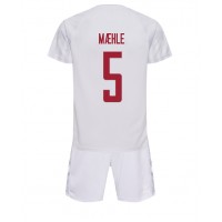 Maglie da calcio Danimarca Joakim Maehle #5 Seconda Maglia Bambino Mondiali 2022 Manica Corta (+ Pantaloni corti)